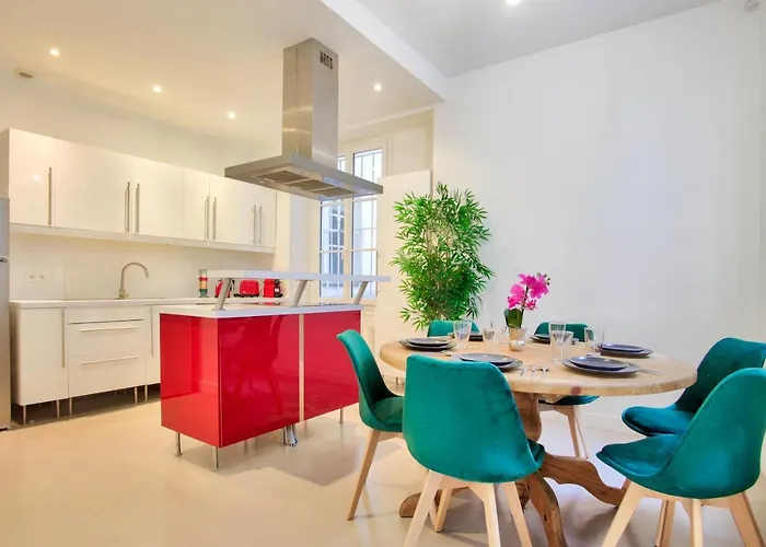 Апартаменты Quartier Chatelet Les Halles Free Netflix